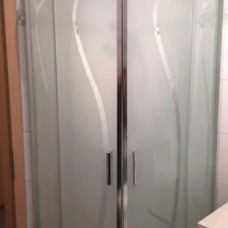 Haus Schmidhuber 1 Mit 2 Schlafzimmern Und Terrasse Apartman