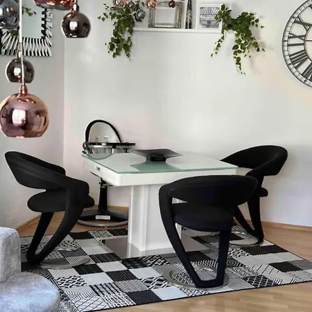 Haus Schmidhuber 1 Mit 2 Schlafzimmern Und Terrasse